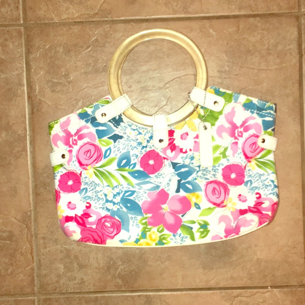 Relic purse 👛 man made materials